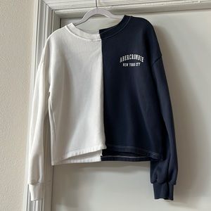 abercrombie kids girl’s New York City sweatshirt EUC